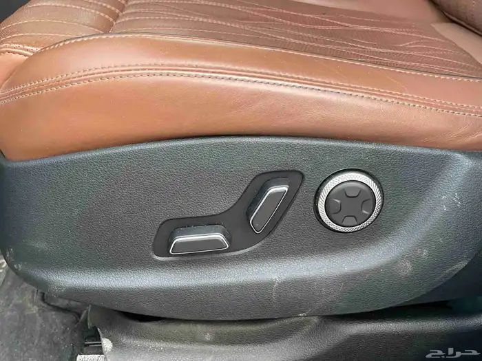 جنيسيس GV70 2023 فل سعودي 24