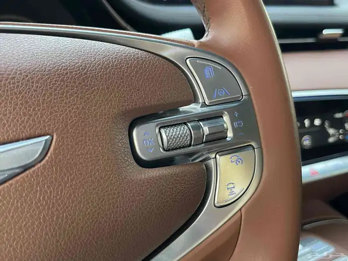 جنيسيس GV70 2023 فل سعودي 30