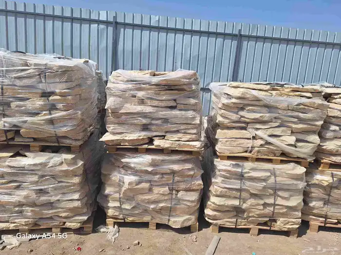 حجر عشوائي قشرة الجبل 2