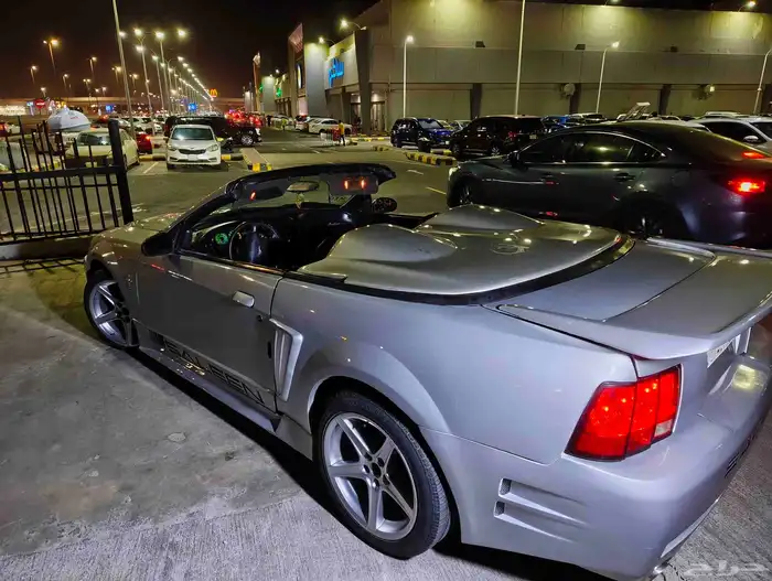 للبيع موستينج سالين موديل 1999 من النوادر 7