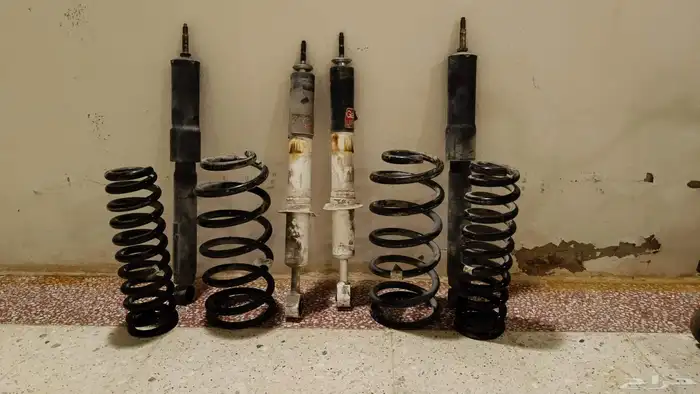 يايات اولدمان استرالية ومساعدات اف جي او فورشنر او برادو 1