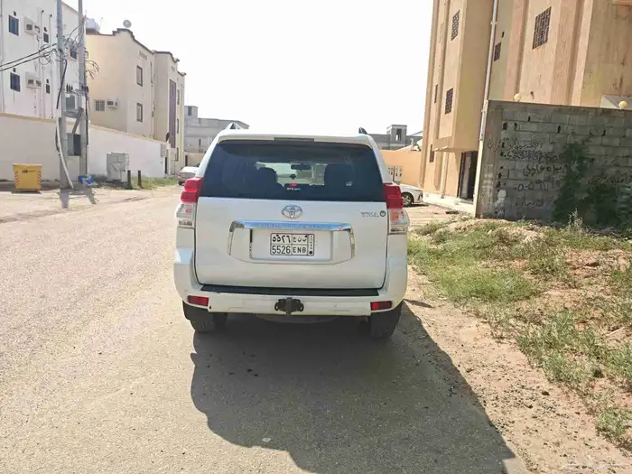 برادو 2012 فل كامل بدون فتحه 6