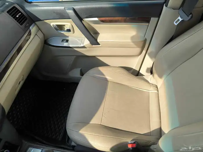 باجيرو 2016 علامة ذهبية 5