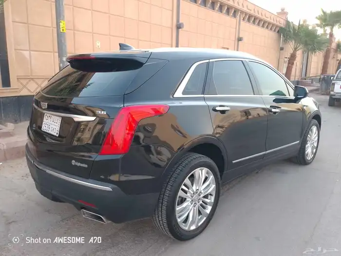 كاديلاك 2017 XT5 وكاله للبيع 8