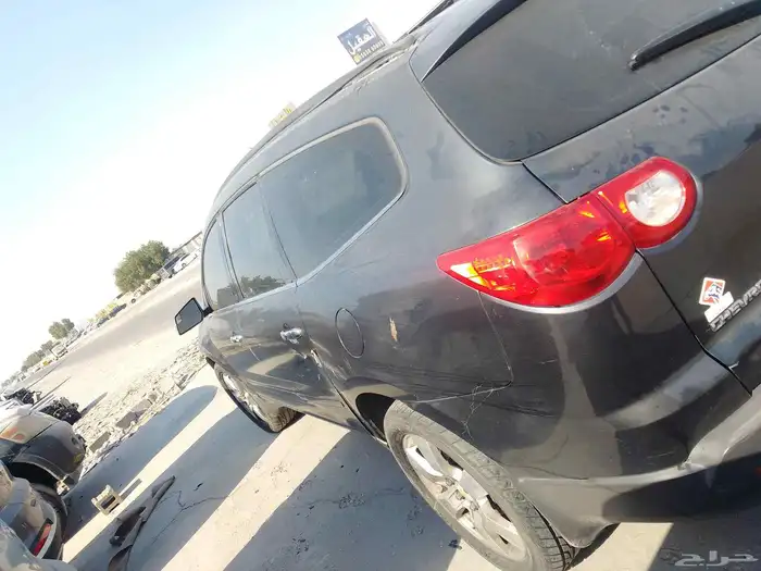 ترافلس 2010 تشليح قطع غيار 3