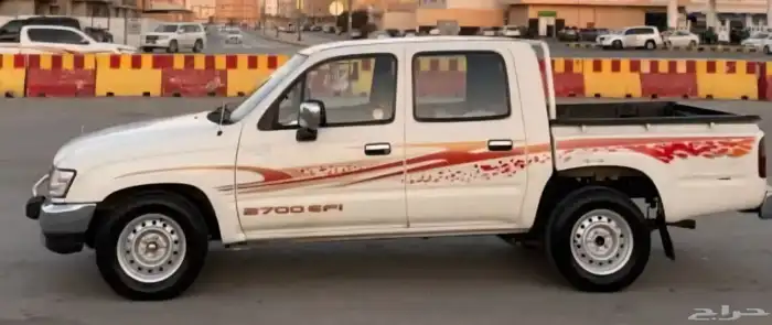 تويوتا هايلوكس موديل 2002 0