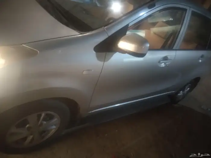 تويوتا افانزا موديل 2015 ممشى السارة 267 ألف ماعليها حوادث ب 7