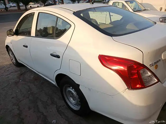 نيسان صني 2015 الحاله جيده جدا استعمال شخصى 3