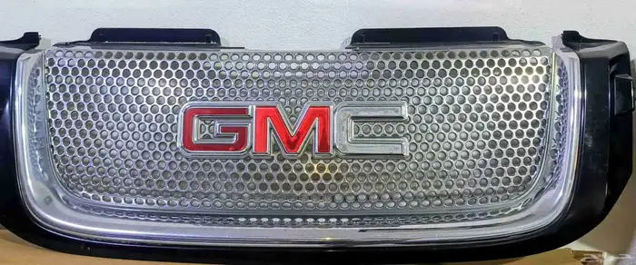 شمعات وشبك انفوي GMC اصلي وكاله جديده غير مستخدمه تصفية 6