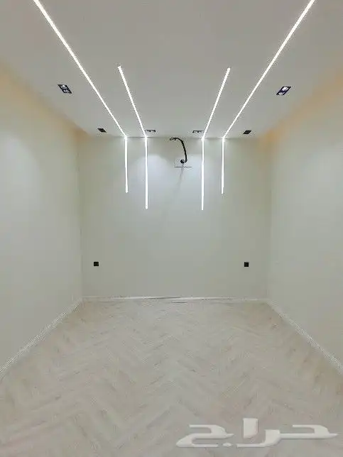 للبيع شقه دور ثاني مصعد راكب جاهز بحي الموسي من 550الف 17