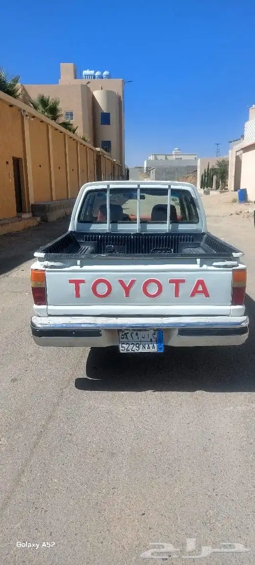 هايلوكس نظيفه مفحوصة محددة 7