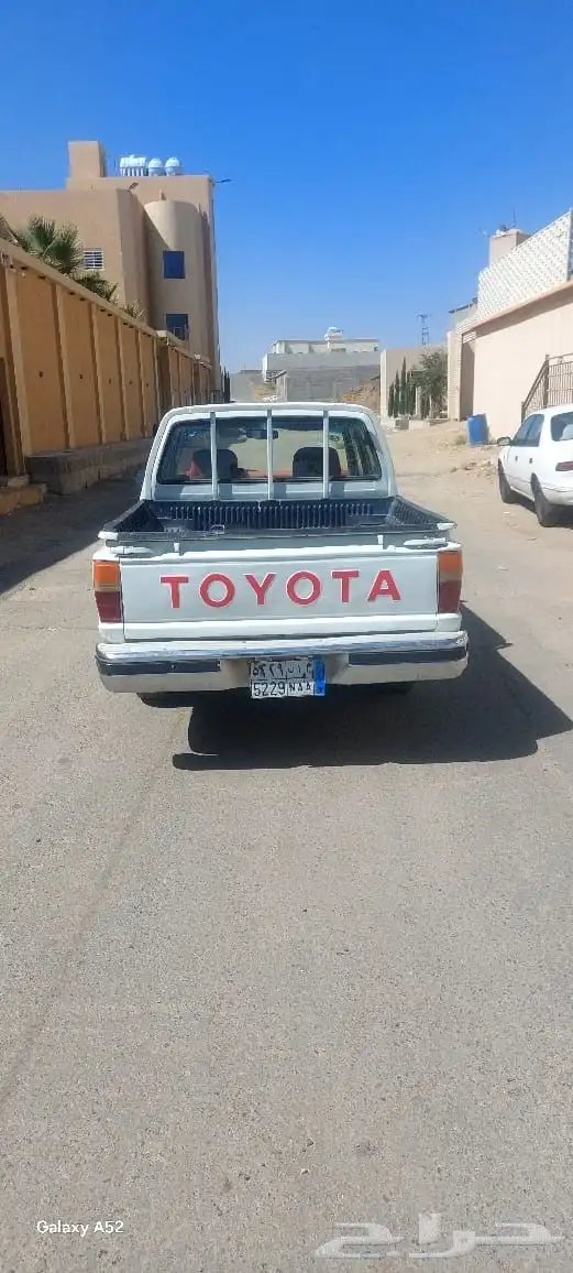 هايلوكس نظيفه مفحوصة محددة 3