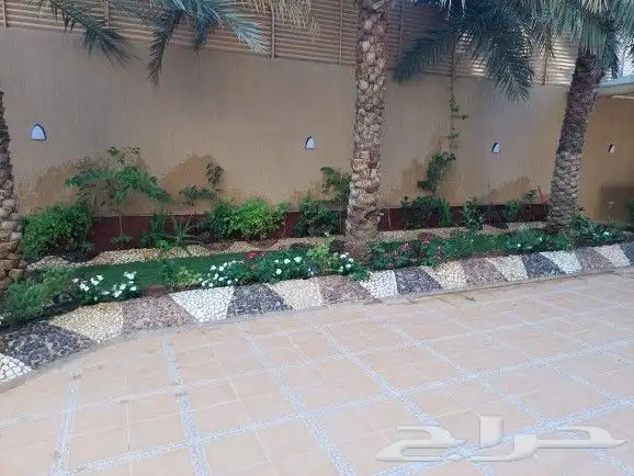 مشتل لتنسيق الحدائق 4