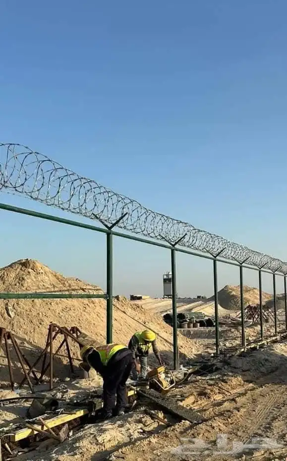 شبوك مجلفنه شبوك ضد الصداء وجميع انواع الشبوك 8