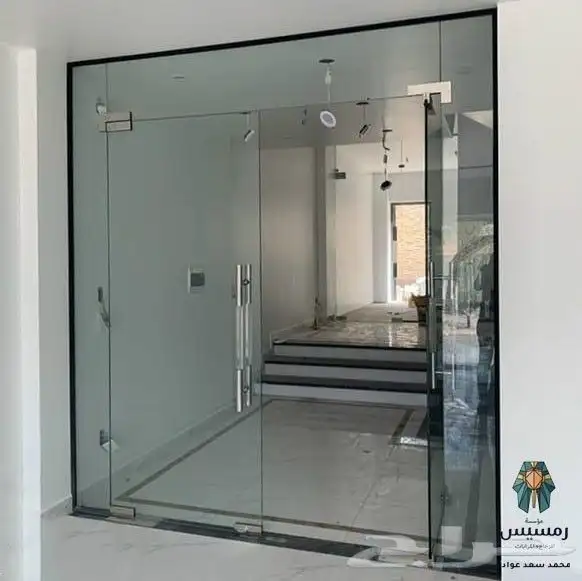 زجاج سكوريت وجهات زجاج سيكريت مكاتب زجاج تفصيل ابواب سيكوريت 1