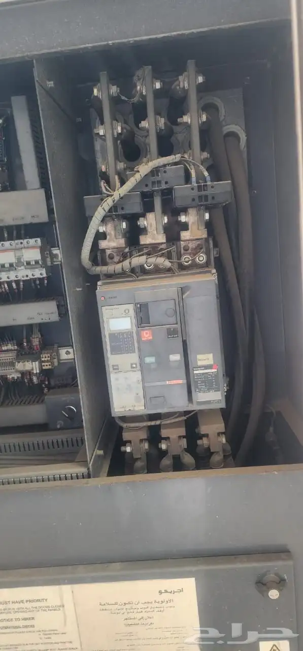 مولد كهربا نوع سكانيا ( سويدي ) للبيع 2