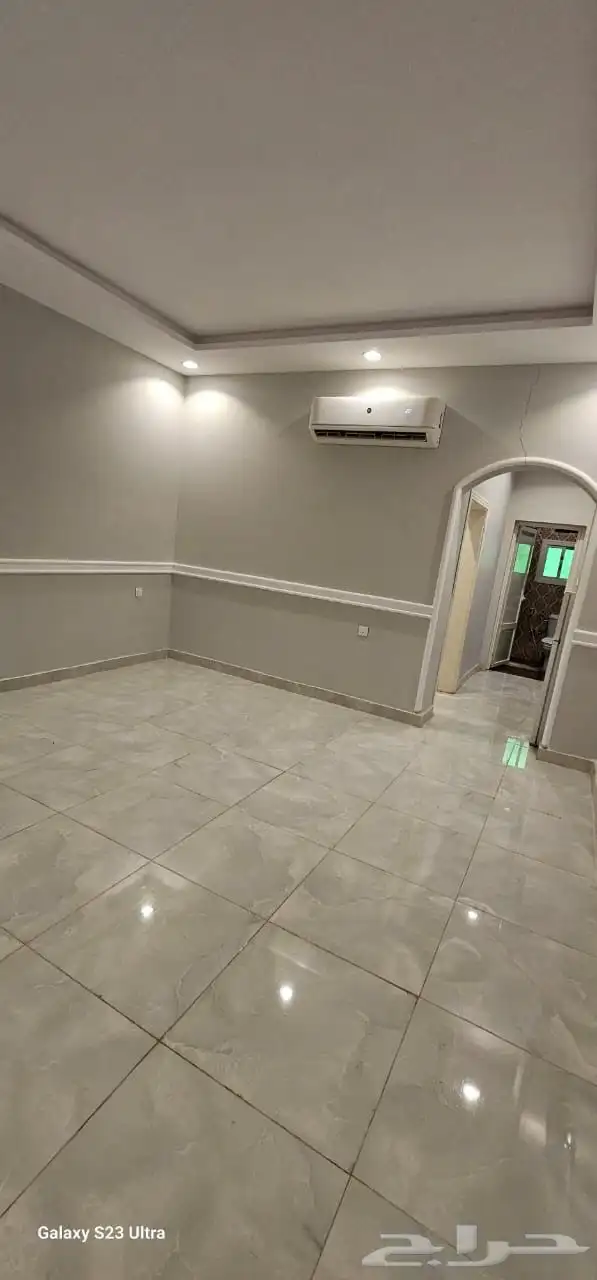 غرف عزاب فاخره للايجار الحرازات 3