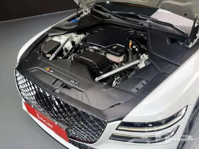 جينسيس G80 2021 17