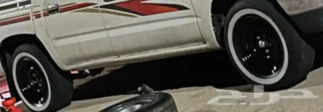 اربع جنوط مورسدس نظيفة جدا لاتشكو من شي هايلكس 0