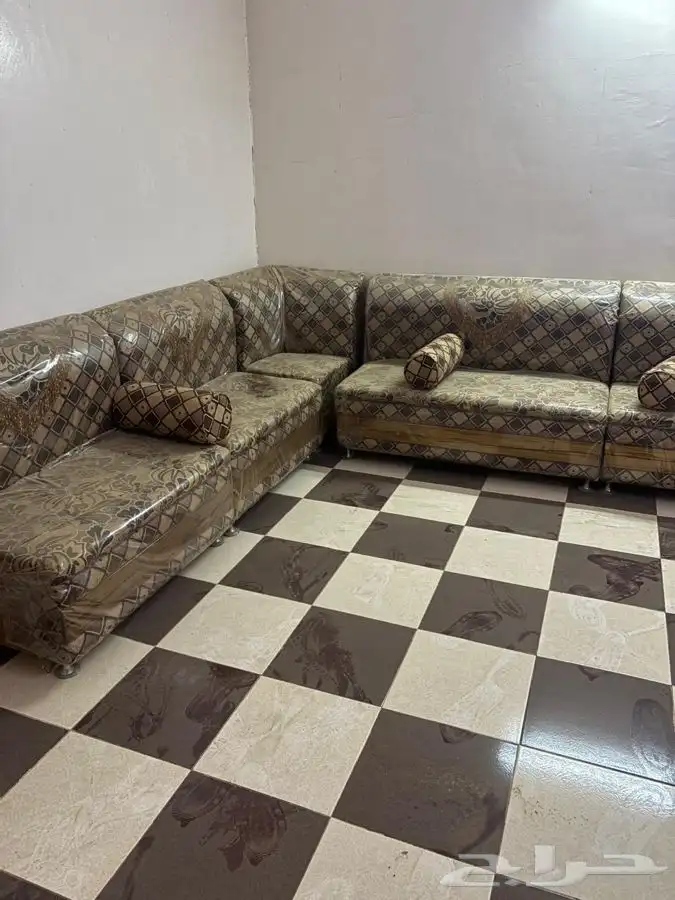 كنب مستخدم 4