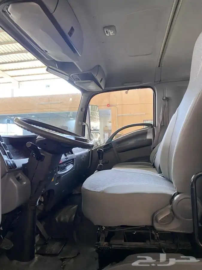 ايسوزو لوري 11 طن تبريد تجميد fs2016 7