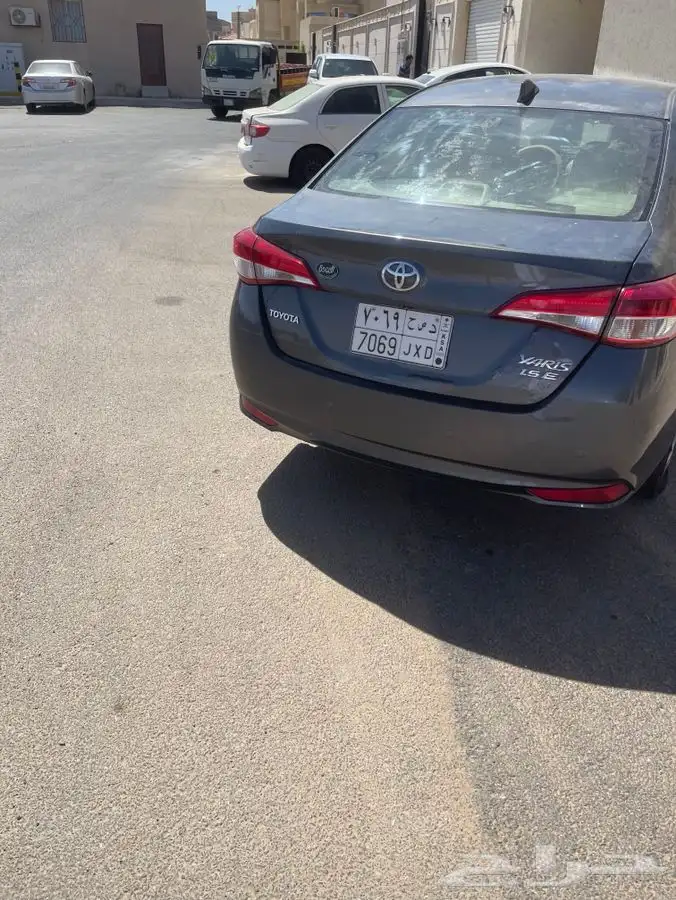 للبيع يارس موديل2018 3