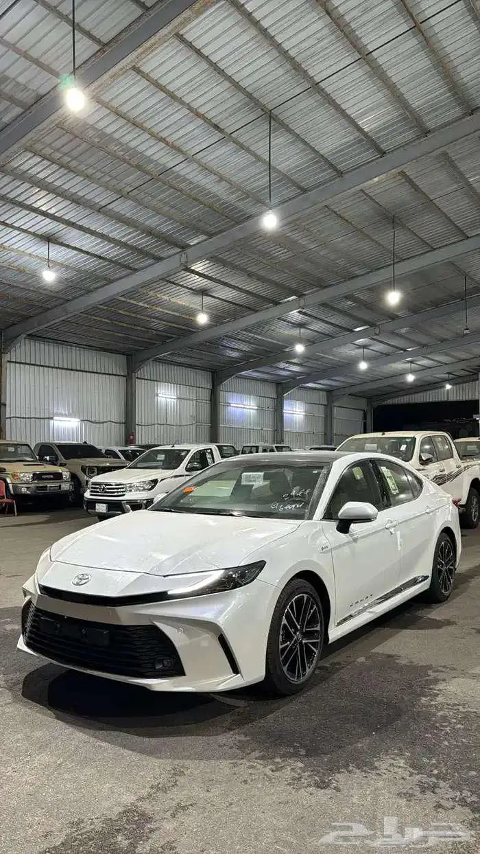 تويوتا كامري LE هايبرد م 2025 سعودي كاش واقساط 0