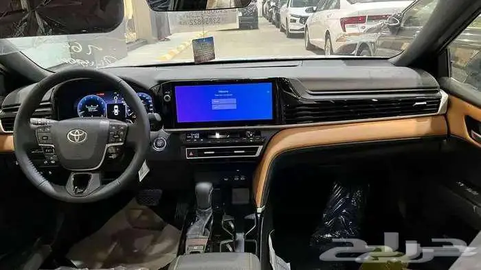 تويوتا كامري جراندي بنزين 2025 سعودي 3