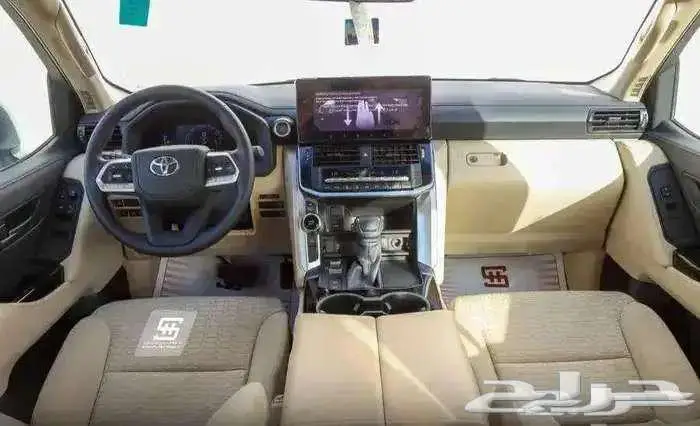 تويوتا لاند كروزر GXRL2 بنزين أقساط وكاش 2025 8