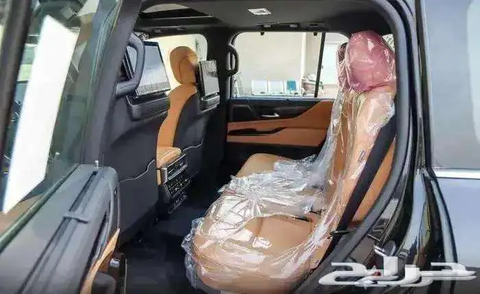 لكزس LX600BB اسود 2025 18