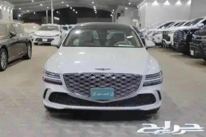 جينيسس G80 بريستيج بانوراما جلد اربعة سلندر موديل 2025 1