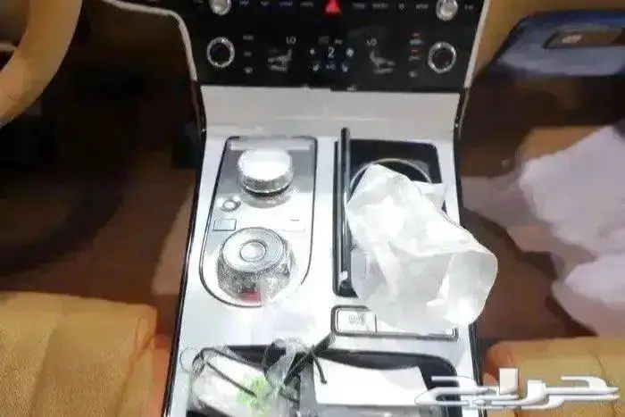 جينيسس G80 بريستيج بانوراما جلد اربعة سلندر موديل 2025 9