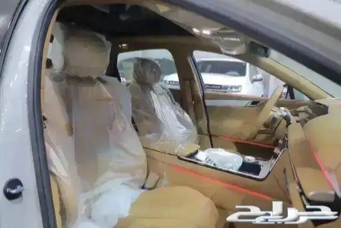 جينيسس G80 بريستيج بانوراما جلد اربعة سلندر موديل 2025 14