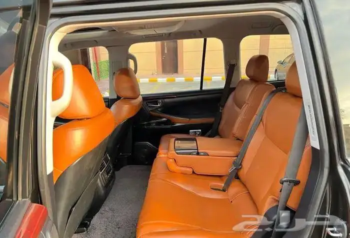 لكزس 2011 خليجي 8