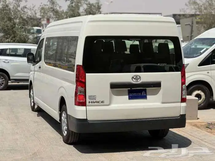 تويوتا هايس باص 13 راكب 2026 جير عادي واتوماتيك 6