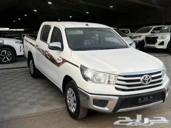 هايلوكس تماتيك بنزين 2025 بدون دبل اقل سعر تقسيط او كاش 3