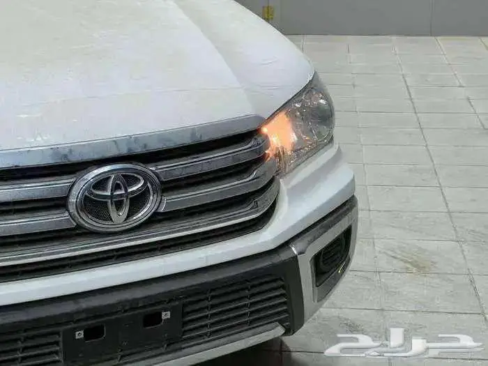 هايلوكس غمارتين بنزين اوتوماتيك بريمي 2025 بدون دبل 2