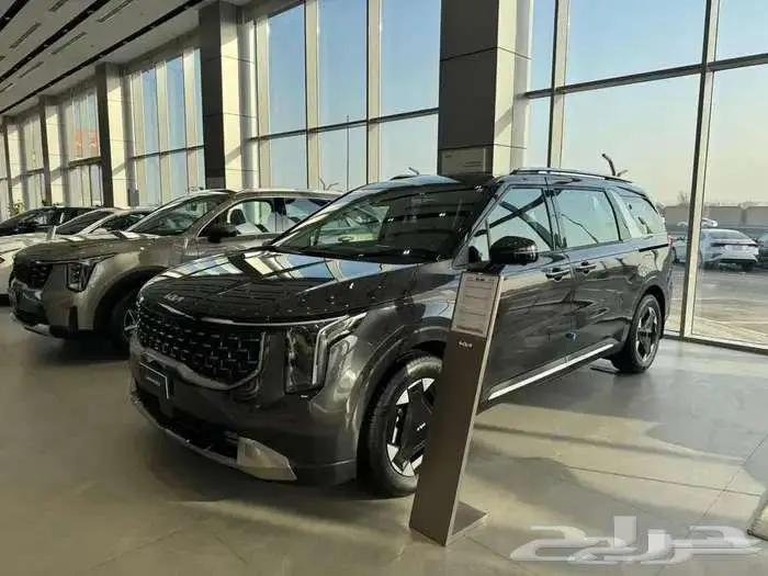 كيا كارنيفال استاندر ونص فل موديل 2025 كاش وتمويل عررووض 19