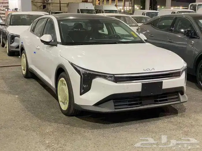 كيا4K موديل2026 نص فل واستندر متوفر لدينا اقل بسعر خاص 0