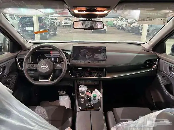 نيسان اكس تريل فل كامل موديل 2024 عرض خاص بالنقد والقسيط 15