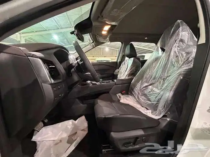 نيسان اكس تريل فل كامل موديل 2024 عرض خاص بالنقد والقسيط 12