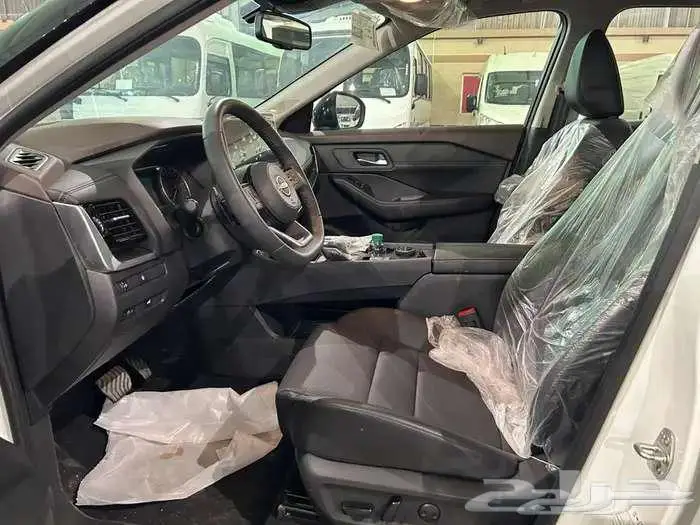 نيسان اكس تريل فل كامل موديل 2024 عرض خاص بالنقد والقسيط 10