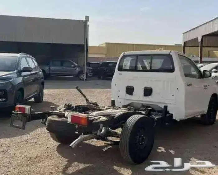 هايلوكس غماره ديزل بدون صندوق 2025 3