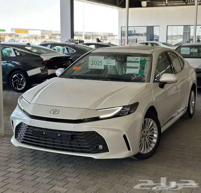 تويوتا كامري LE بنزين 2025 - TOYOTA CAMRY LE 2