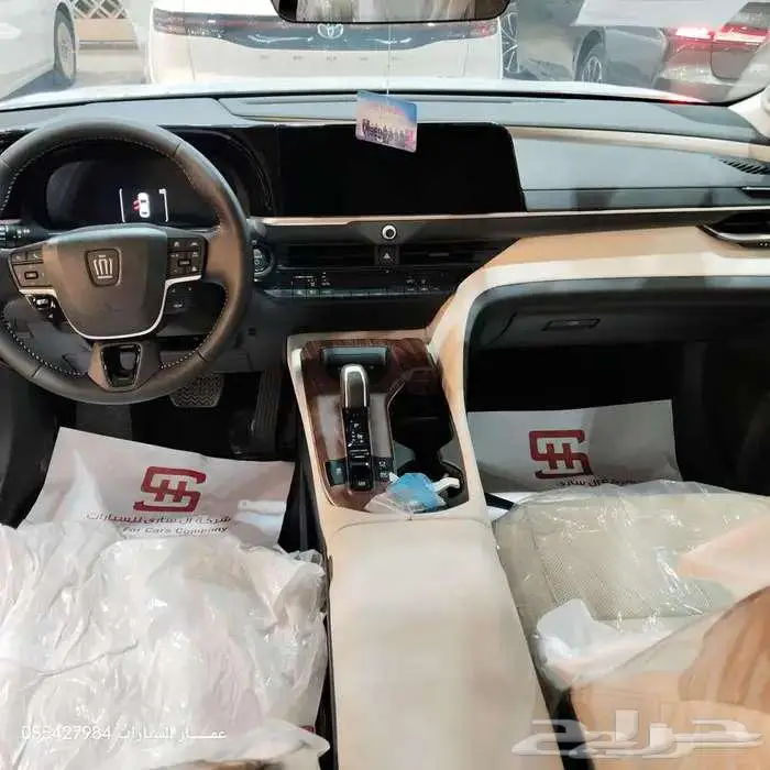 تويوتا كراون بريميوم هايبرد 2025 7