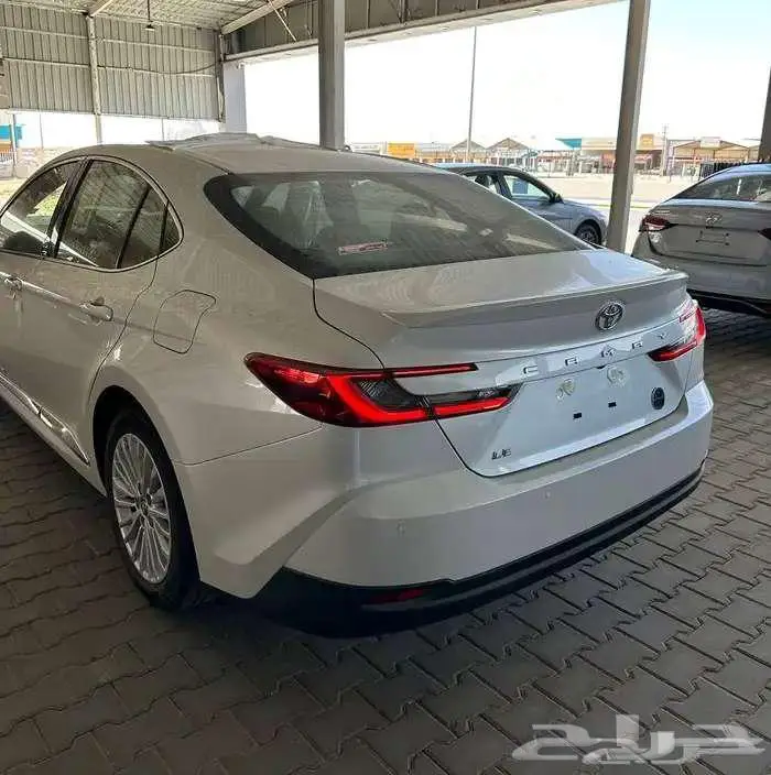 تويوتا كامري LE بنزين 2025 - TOYOTA CAMRY LE 8