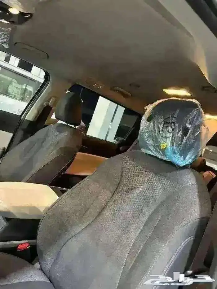 للبيع كيا كارنفال قراند 2022 عداد 49 ألف كم مخززنه 26