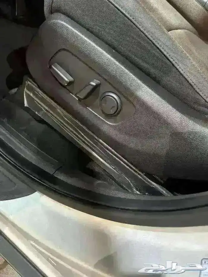 للبيع كيا كارنفال قراند 2022 عداد 49 ألف كم مخززنه 29