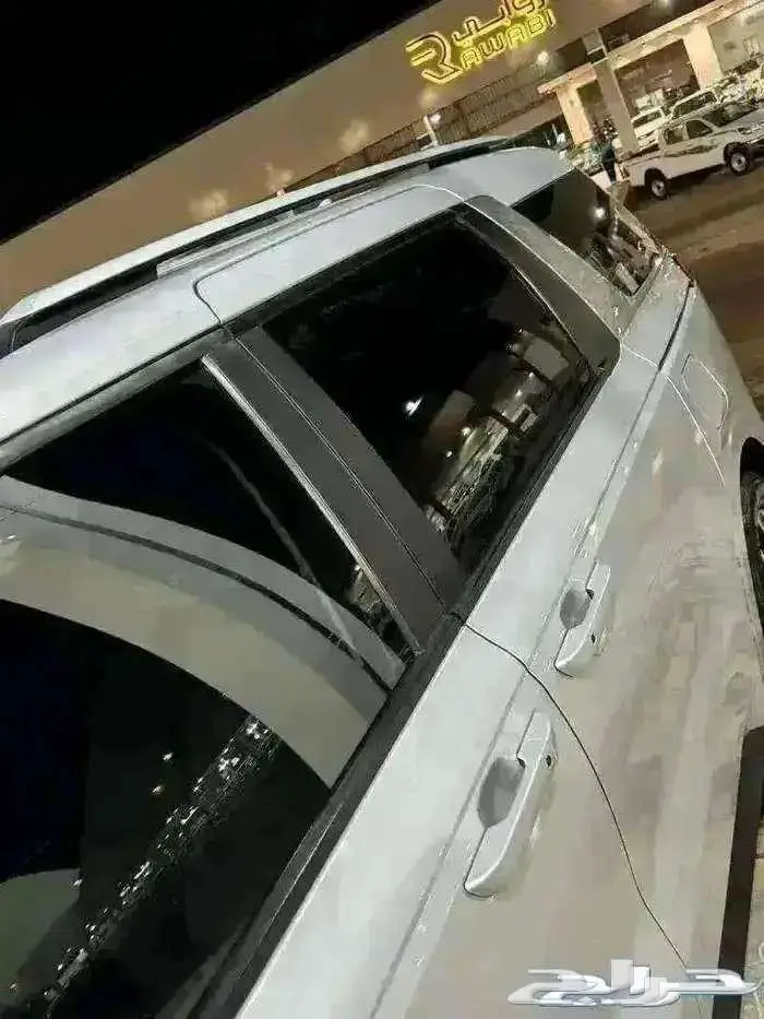 للبيع كيا كارنفال قراند 2022 عداد 49 ألف كم مخززنه 11