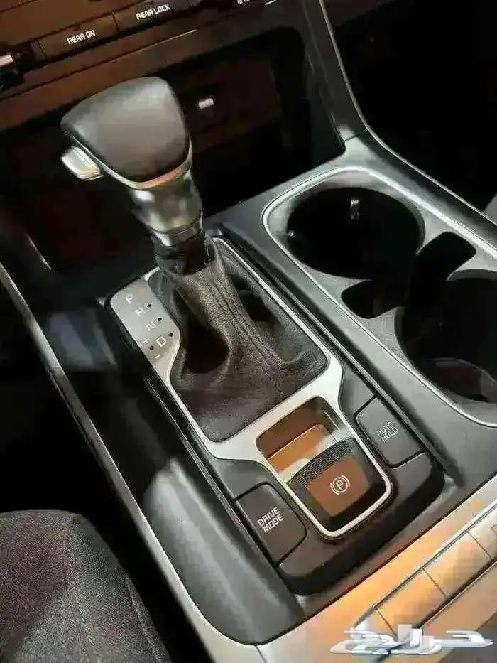 للبيع كيا كارنفال قراند 2022 عداد 49 ألف كم مخززنه 42